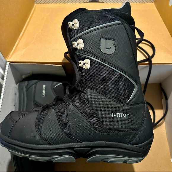Burton Other - Burton Moto Snowboard Boots Men's US 10 Black
